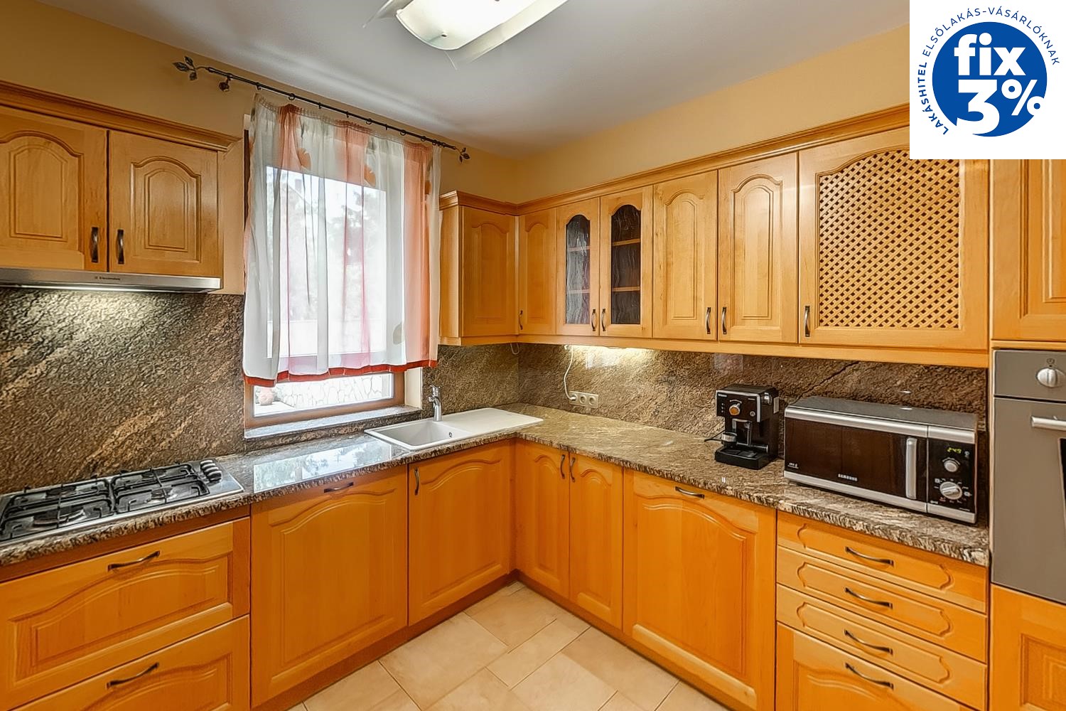 Pécs-Mecsekoldali, 170 m2-es családi otthon, kerttel, duplagarázzsal