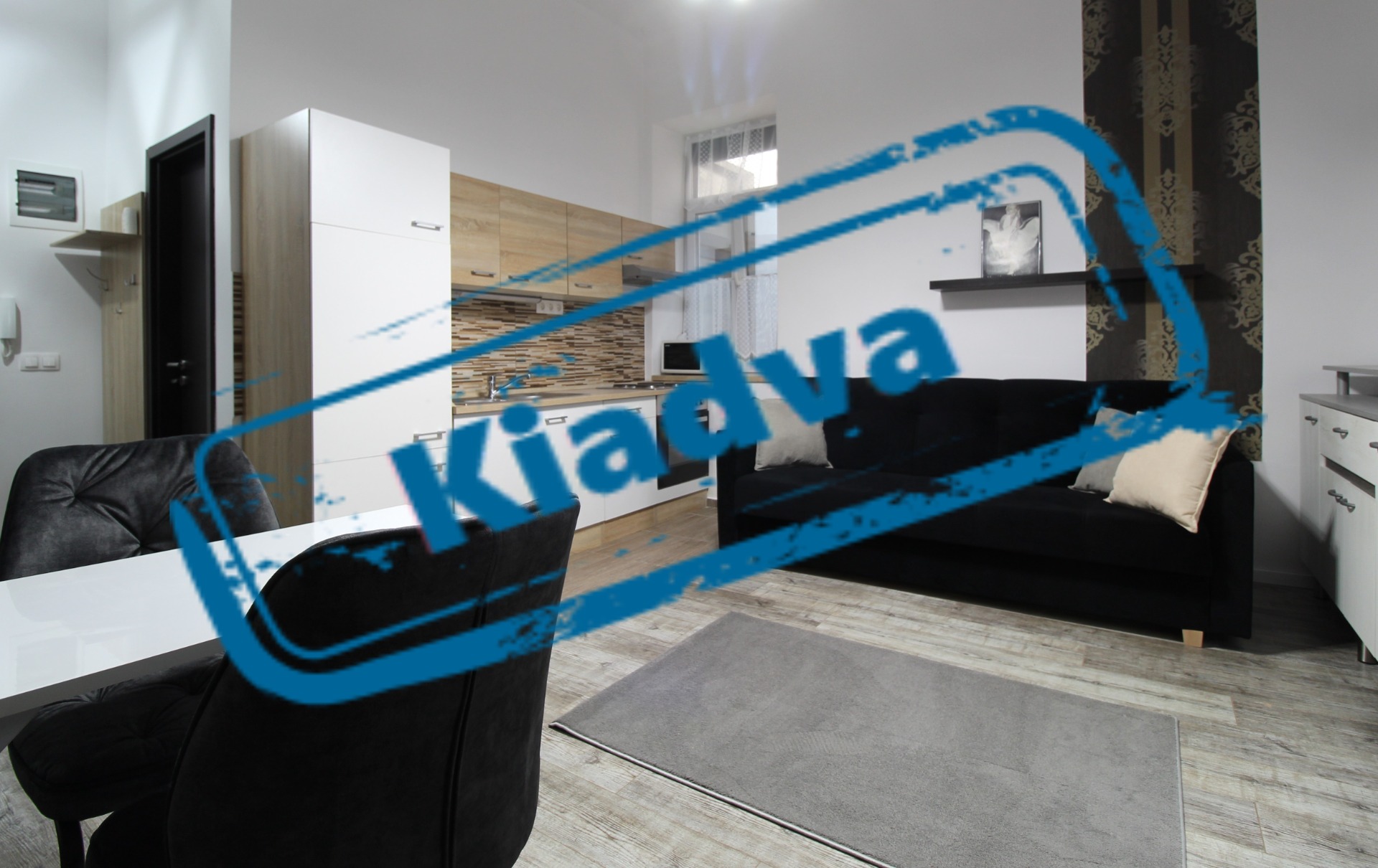 (KIADVA) Pécs-belvárosi, újszerű, 27 m2-es stúdió apartman